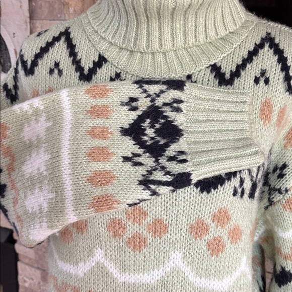 Anthropologie fair isle tunic pullover sweater in mint green Christmas trees - Picture 9 of 16
